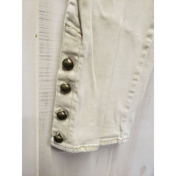 Chico's Pull On Jegging Ankle Pants With Button Detail Size 14R 2.5R Beige STAIN - Picture 4 of 9